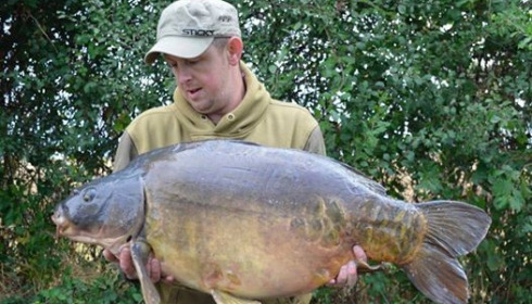 A 39 lb carp from Villefond, Quinever, Oct 2016