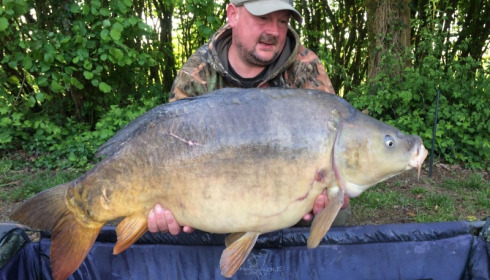 A 37 lb carp from Villefond, James Dodes, Apr 2018