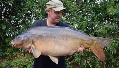 A 46 lb carp from Villefond, Oct 2016