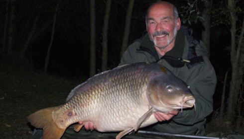 A 45 lb 12 oz carp from Villefond, Sep 2015