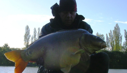 A 41 lb 8 oz carp from Villefond, Nov 2012