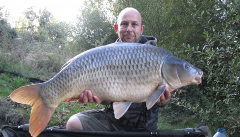 A 31 lb carp from Villefond, Sep 2015