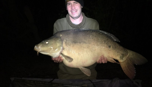A 42 lb carp from Villefond, Martin Day, Apr 2017