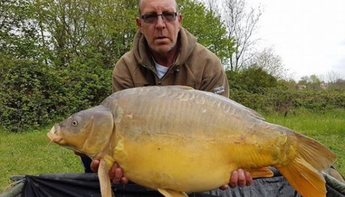 A 39 lb carp from Villefond, Apr 2016