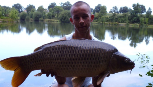 A 26 lb carp from Villefond, Aug 2013