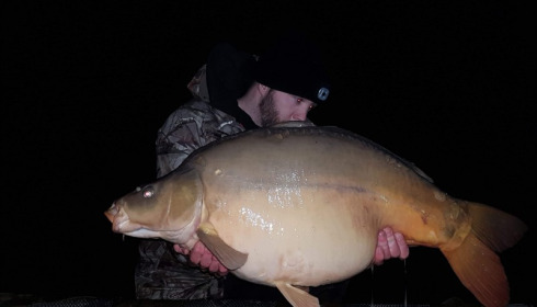 A 34 lb 4 oz carp from Villefond, Cabin swim , Jan 2019