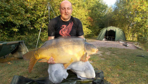 A 59 lb 8 oz carp from Villefond, Arnold the fish, Sep 2014