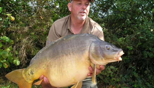A 38 lb 13 oz carp from Villefond, Dave Gifford, Sep 2011