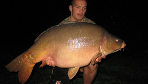 A 28 lb 2 oz carp from Villefond, Sep 2013