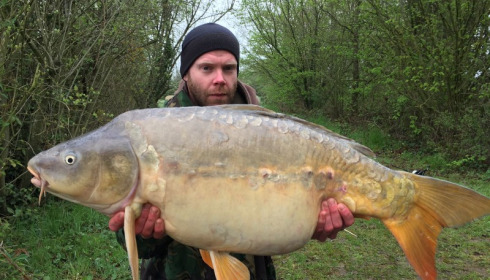 A 33 lb 8 oz carp from Villefond, terry brown, Apr 2017