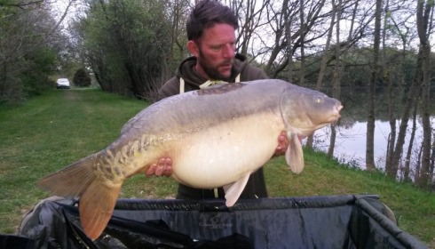 A 47 lb 4 oz carp from Villefond, Dorian, Apr 2015