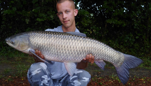 A 22 lb grass carp from Villefond, Aug 2013