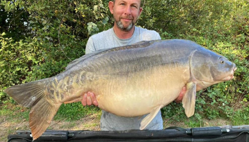 A 53 lb 2 oz carp from Villefond, Oct 2022