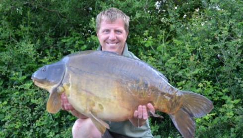 A 38 lb 8 oz carp from Villefond, Guinevere