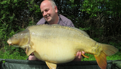 A 48 lb 8 oz carp from Villefond, May 2014