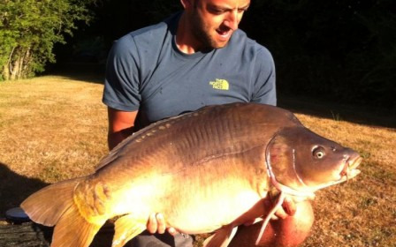 A 37 lb 7 oz carp from Villefond, Aug 2013