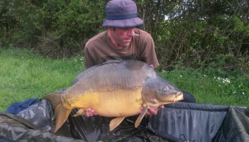 A 58 lb 8 oz carp from Villefond, Arnie, Apr 2015