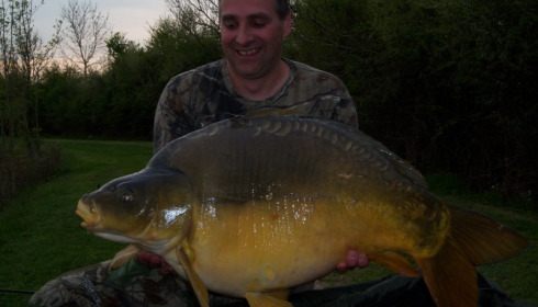 A 46 lb 2 oz carp from Villefond, Apr 2014