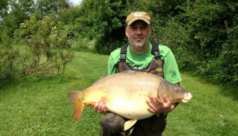 A 44 lb carp from Villefond, Paul Barton, Jun 2013