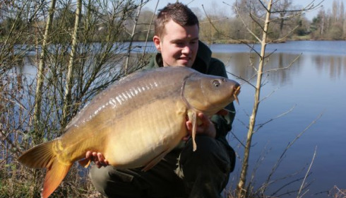 A 28 lb carp from Villefond, Mar 2011