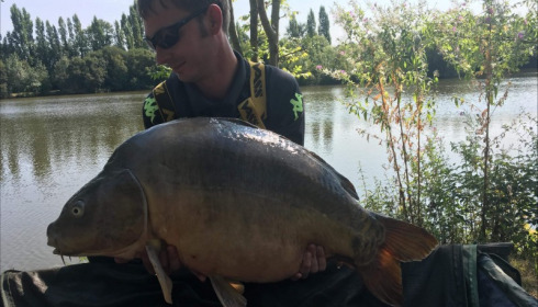 A 39 lb 2 oz carp from Villefond, Son of max , Aug 2018