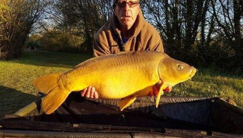 A 35 lb 8 oz carp from Villefond, Apr 2016