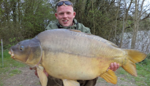 A 36 lb carp from Villefond, Apr 2013