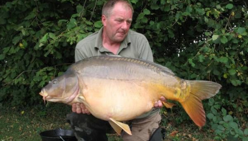A 39 lb 4 oz carp from Villefond, Paul Cooper, Sep 2010