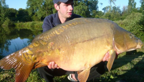 A 37 lb carp from Villefond, Jul 2010