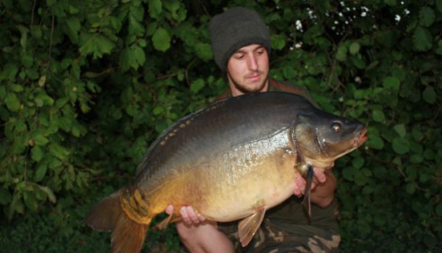 A 34 lb 12 oz carp from Villefond, Jul 2011