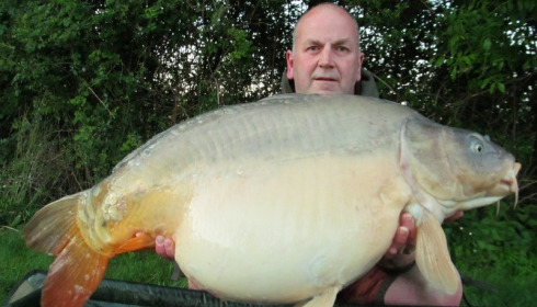 A 46 lb carp from Villefond, May 2014