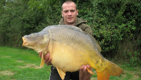 A 34 lb 10 oz carp from Villefond, Sep 2013