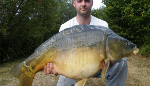 A 36 lb carp from Villefond, Aug 2010