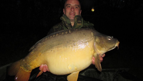 A 42 lb 8 oz carp from Villefond, Apr 2014