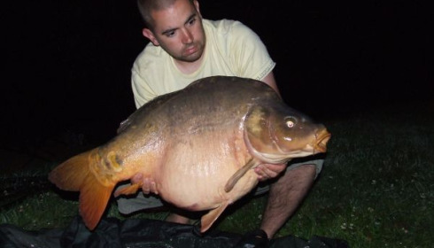 A 30 lb 1 oz carp from Villefond, Jul 2010