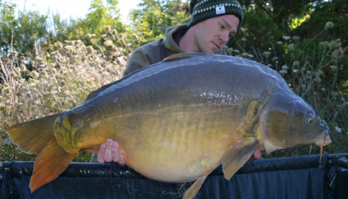 A 37 lb carp from Villefond, Nemo the fish, Aug 2014
