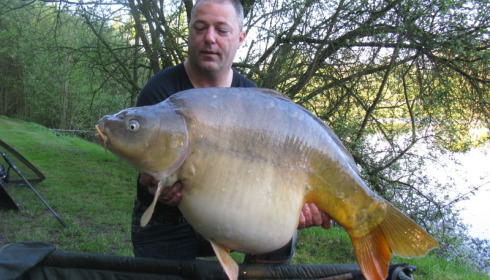A 44 lb carp from Villefond, libby the fish, Apr 2014