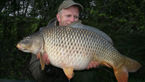 A 32 lb 8 oz carp from Villefond, Apr 2015