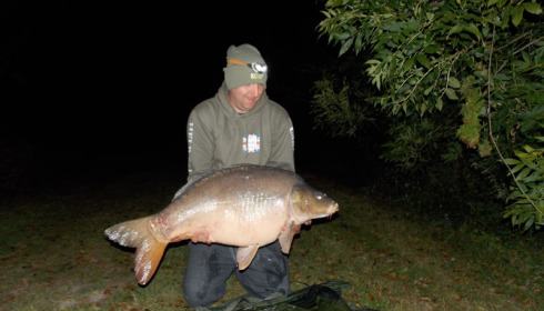 A 44 lb carp from Villefond, Sep 2014