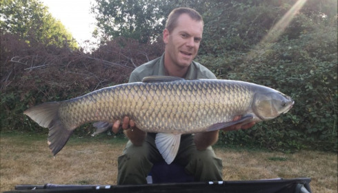 A 28 lb 3 oz grass carp from Villefond, Aug 2018