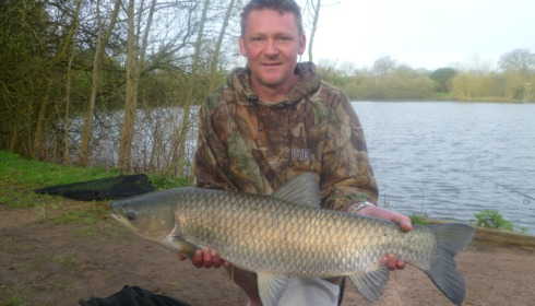 A carp from Villefond, 18lb grassie, Apr 2013