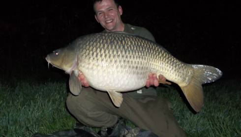 A 33 lb carp from Villefond, May 2013