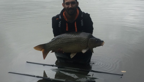 A 23 lb 10 oz carp from Villefond, Sep 2017
