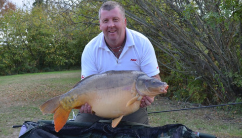 A 35 lb carp from Villefond, Oct 2011
