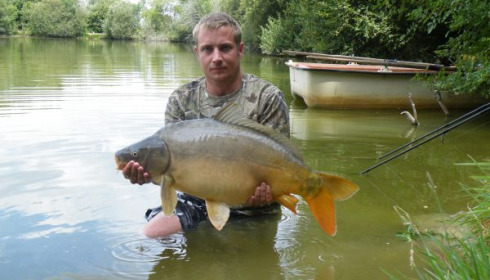 A 27 lb carp from Villefond, Aug 2010