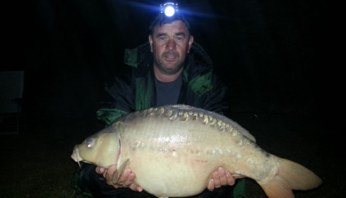 A 25 lb 12 oz carp from Villefond, Sep 2012