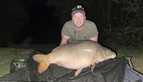 A 47 lb 7 oz carp from Villefond, Michael Radford, Jul 2022