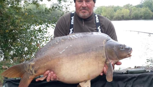 A 49 lb 8 oz carp from Villefond, Oct 2022