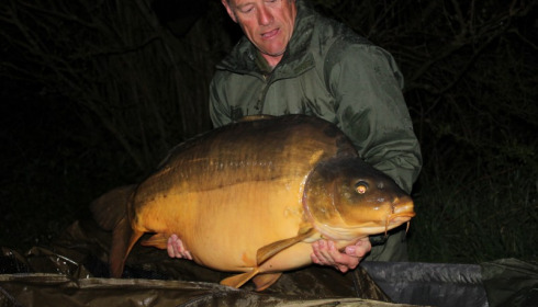 A 62 lb 4 oz carp from Villefond, Arnold the fish, Apr 2016
