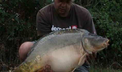 A 36 lb 14 oz carp from Villefond, Sep 2010